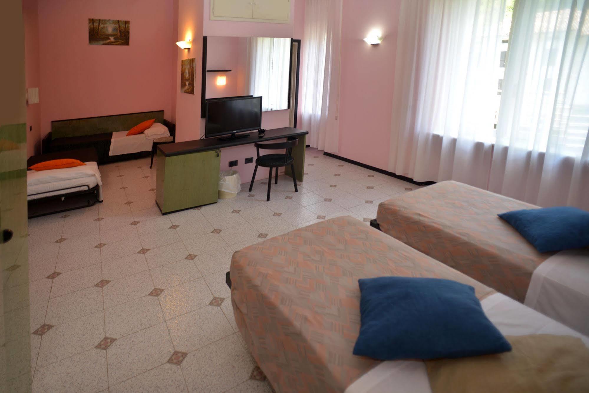 Hotel Salus Sant'Andrea Bagni Exterior foto