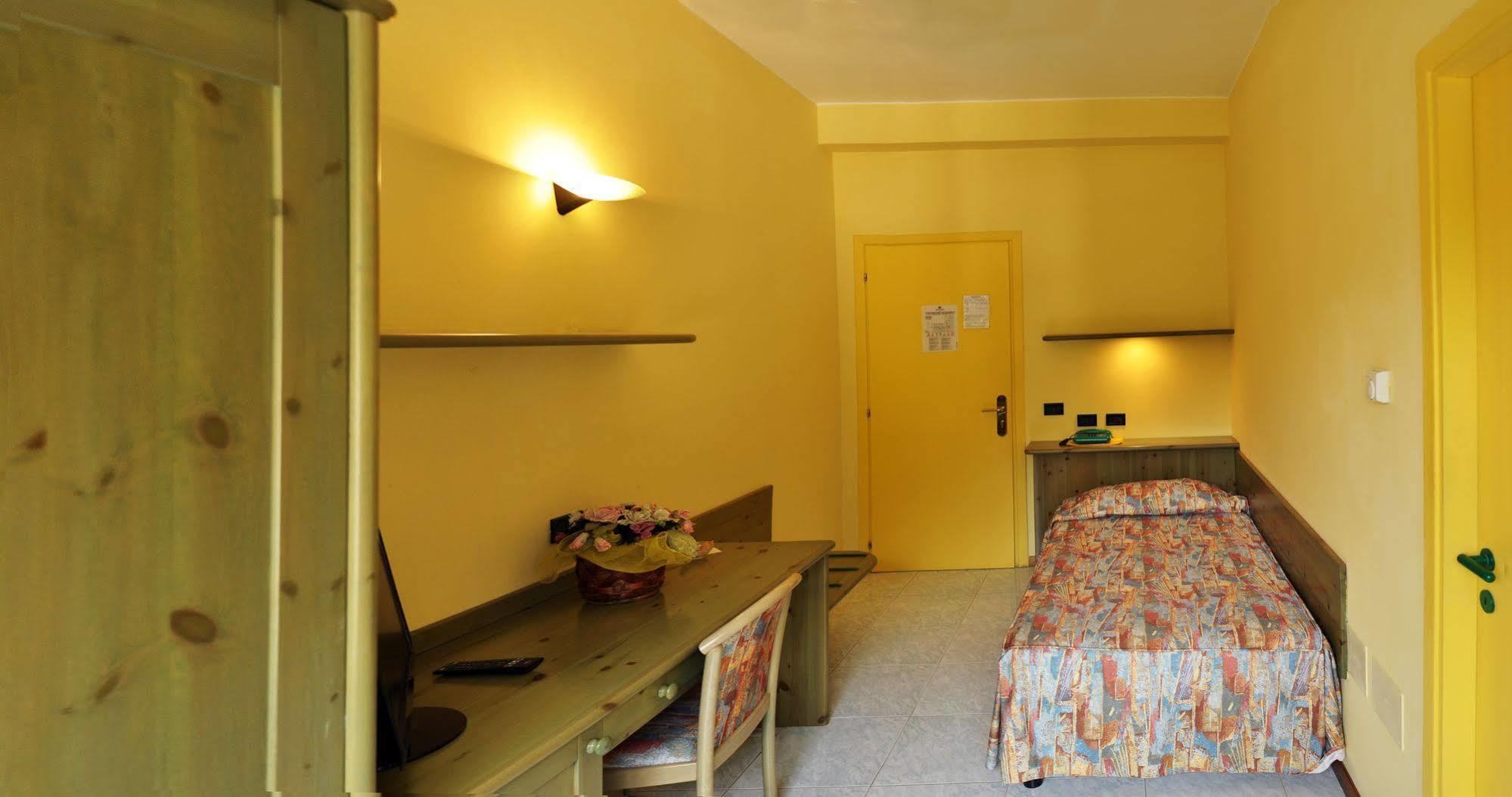 Hotel Salus Sant'Andrea Bagni Exterior foto