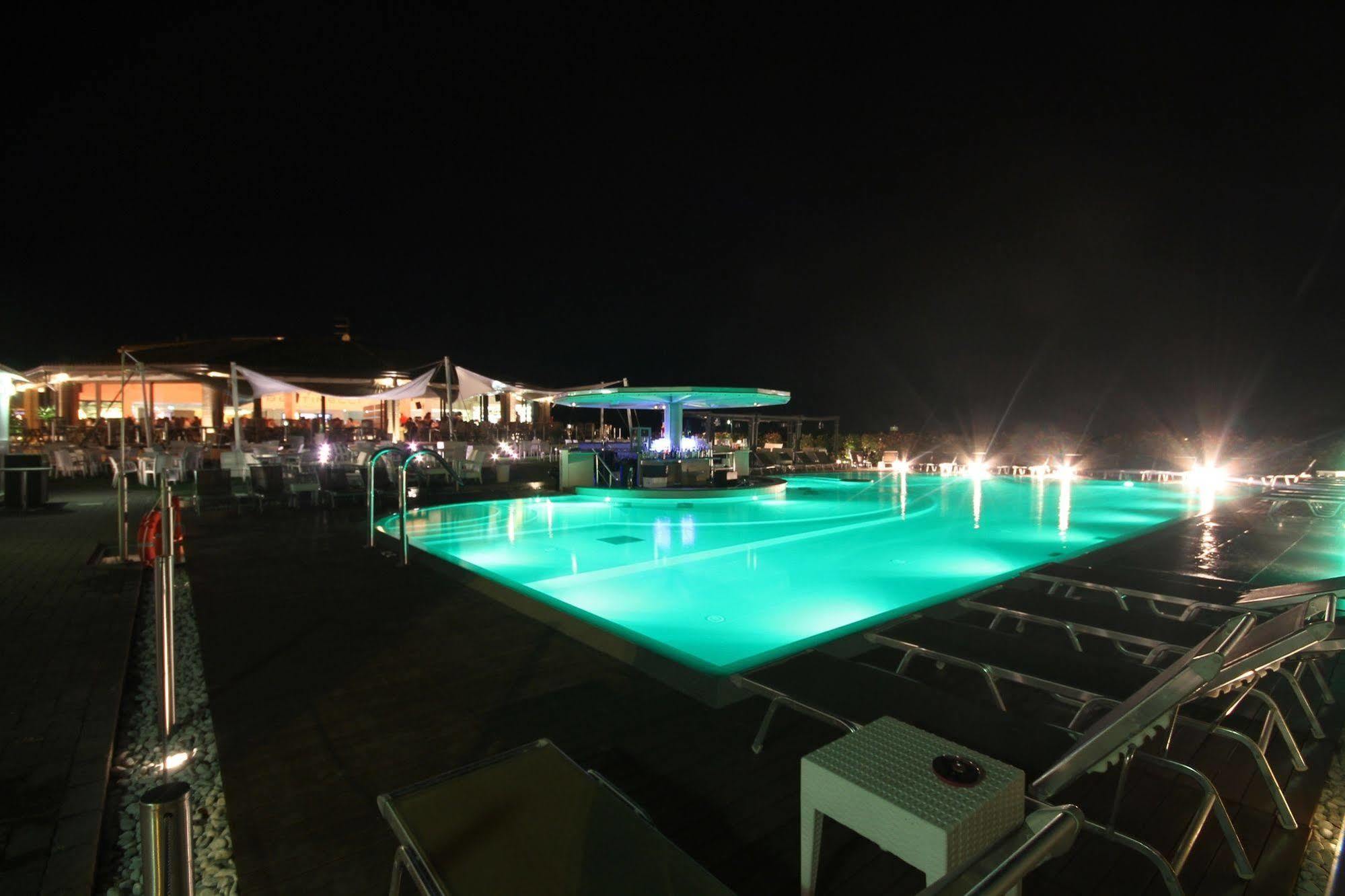 Hotel Salus Sant'Andrea Bagni Exterior foto