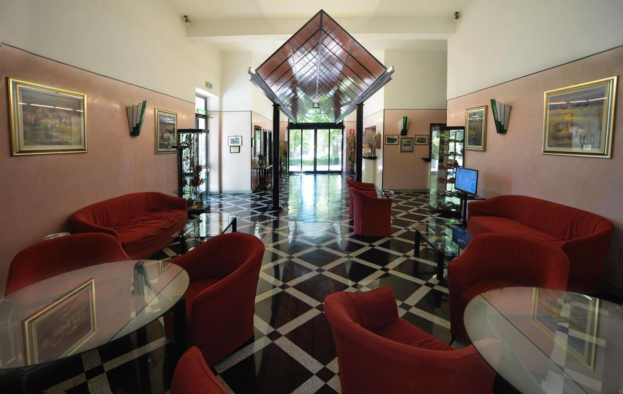 Hotel Salus Sant'Andrea Bagni Exterior foto