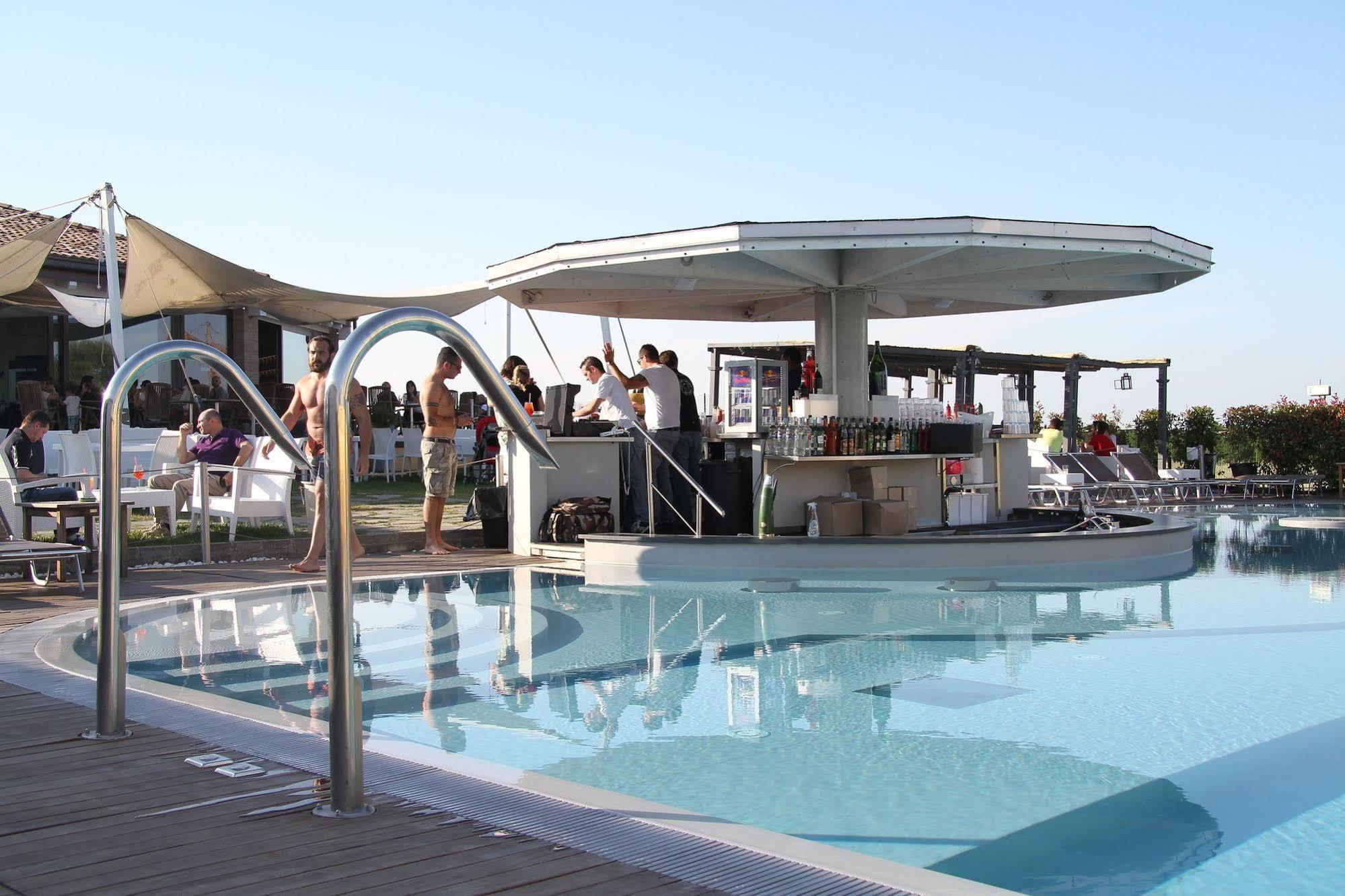 Hotel Salus Sant'Andrea Bagni Exterior foto